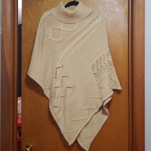 Bass Sweaters - Bass Cable Sweater Poncho Bass Sweaters - Bass Cable Sweater Poncho